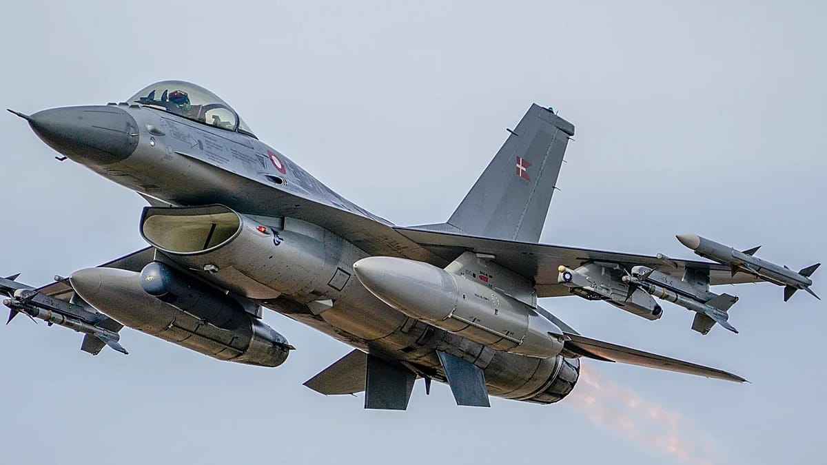 Cazas de la OTAN derriban un dron sobre Letonia tras interferencias de guerra electrónica rusa