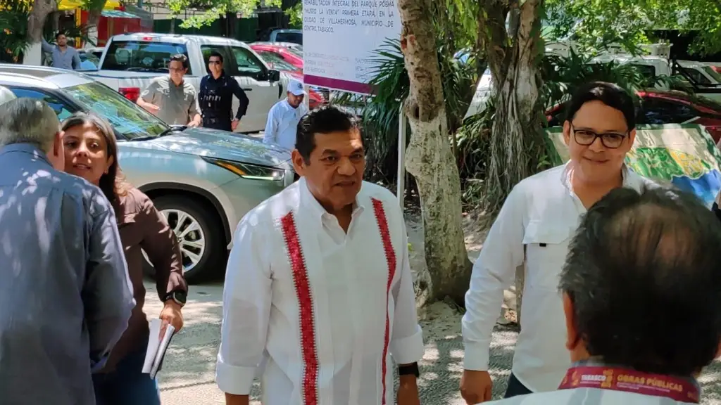 Supervisa Javier May avances del 80% en la rehabilitación del Parque Museo La Venta