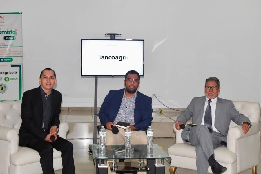 Transformación digital e IA: claves para el desarrollo educativo y del talento humano en El Salvador, señala Colproce
