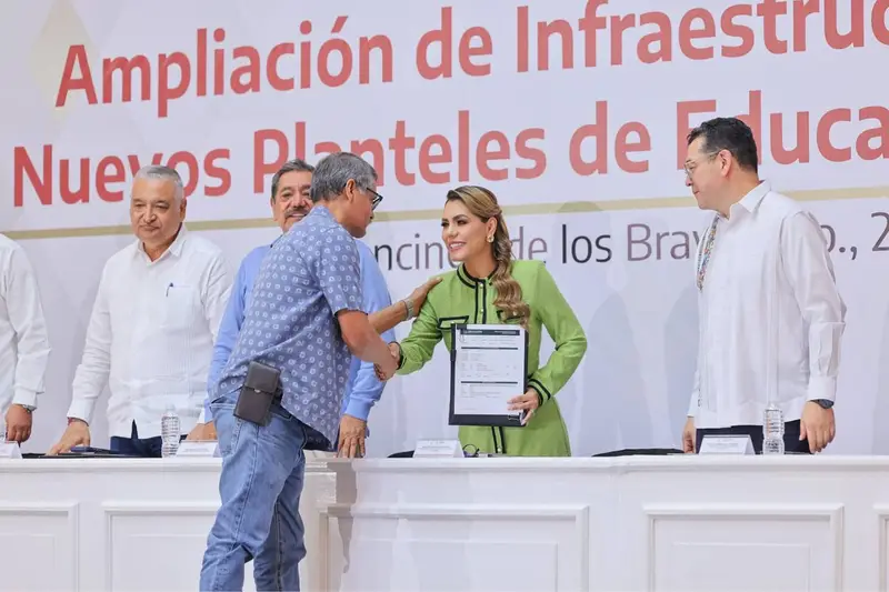 Guerrero invierte 528 mdp en infraestructura de educación media superior para beneficiar a 5 mil jóvenes
