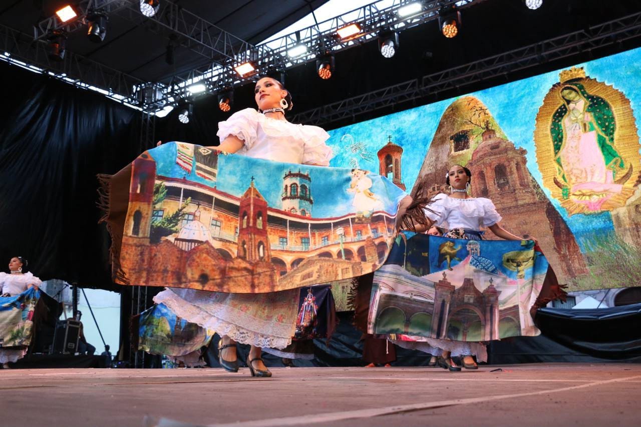 Chile y Polonia llenan de tradición y color la quinta jornada del Festival Zacatecas del Folclor Internacional