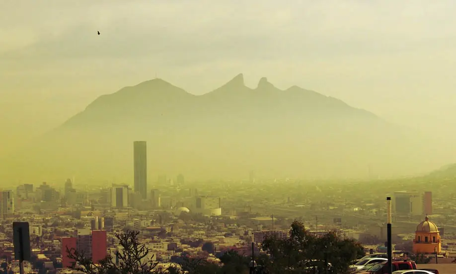 Semarnat, ASEA y Pemex inspeccionarán la refinería de Cadereyta tras fétidos olores en Monterrey