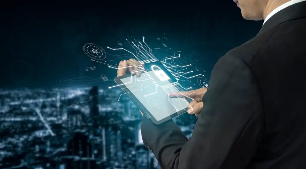 El 86% de las empresas adapta su ciberseguridad para enfrentar los desafíos del avance acelerado de la IA