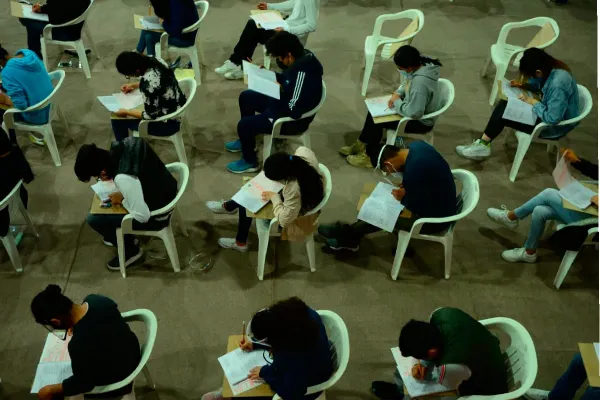 Desechan primer amparo contra el examen presencial de la UNAM: la Corte respalda la autonomía universitaria