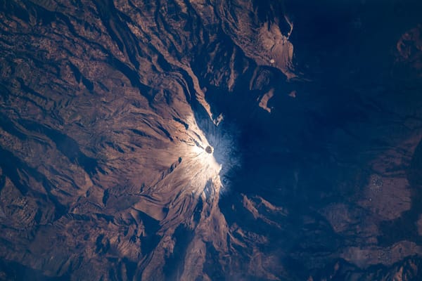 El irreversible deshielo del glaciar Jamapa: La agonía del último gigante de hielo en México y su impacto ecológico