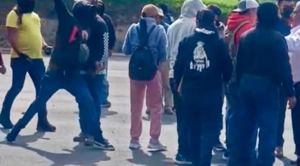 Gobierno de Michoacán condena agresión contra el director de Gobernación durante manifestación en Morelia