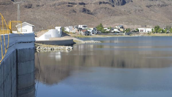 Advierte Mario Mata impacto "catastrófico" si se condiciona el T-MEC a la entrega de agua a EE. UU.