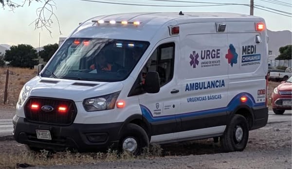 Rescatan a recién nacido abandonado en colonia Valles de Chihuahua; se reporta estable