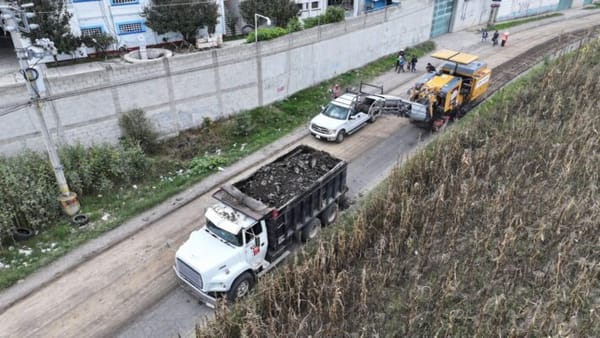 Gobierno de Puebla inicia la ampliación y pavimentación del camino a La Resurrección para beneficiar a más de 400 mil habitantes