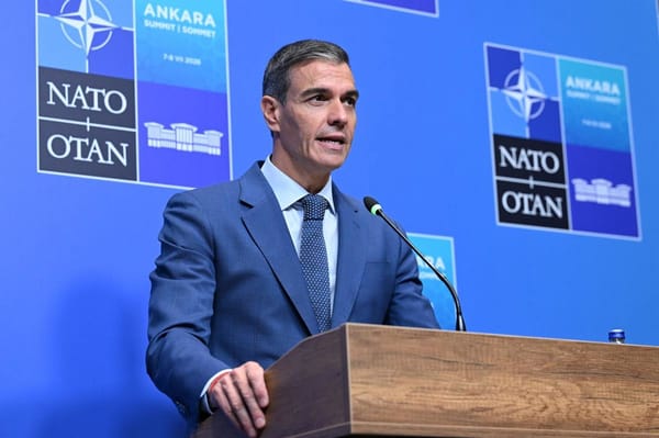El Gobierno aprueba 50 millones para la OTAN destinados a Ucrania y compra misiles IRIS-T por 104 millones