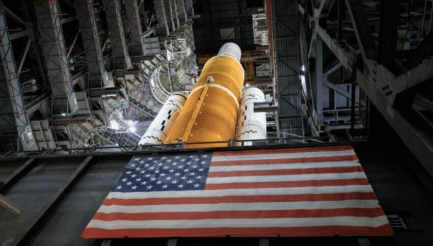  NASA revela imágenes del cohete más poderoso jamás construido: su destino, la Luna