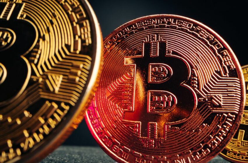  ¡Bitcoin ‘toca’ el cielo! Precio alcanza los 60 mil dólares, el nivel más alto desde abril