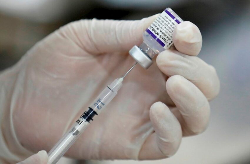  Se pueden mezclar refuerzos de vacuna contra Covid-19, pero se recomienda vacuna original: Fauci