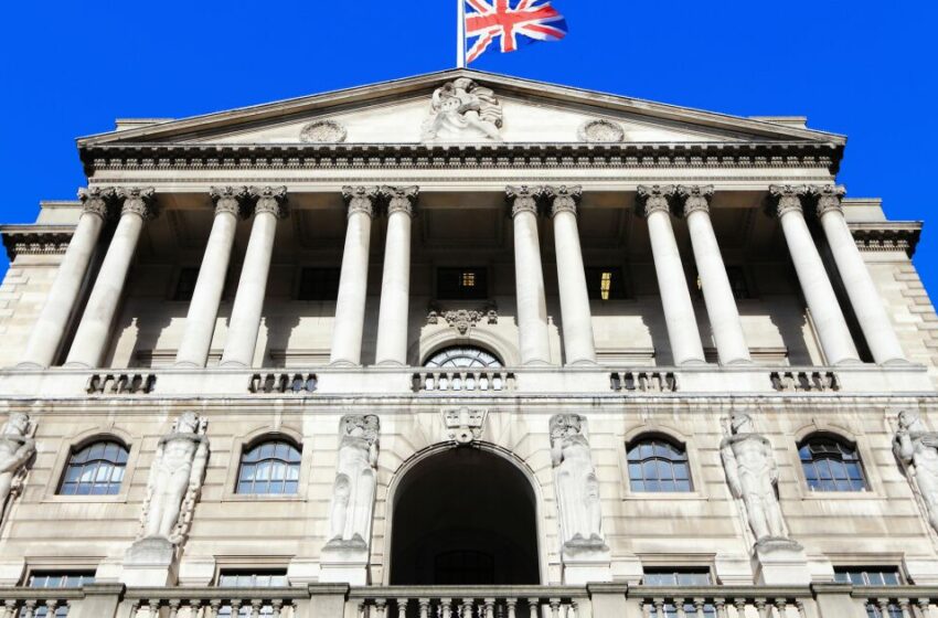  El Banco de Inglaterra se prepara para subir las tasas de interés