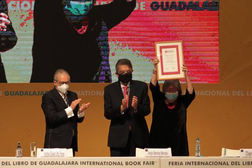  Sergio Ramírez inauguró la fiesta literaria de Guadalajara