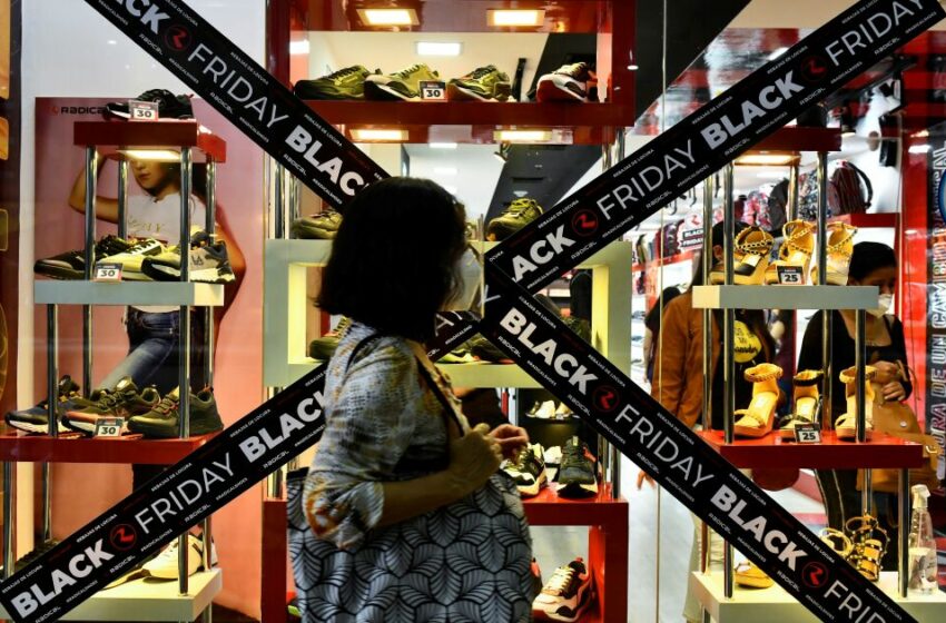  El Black Friday atrae a compradores, pero evitan tiendas y buscan en internet
