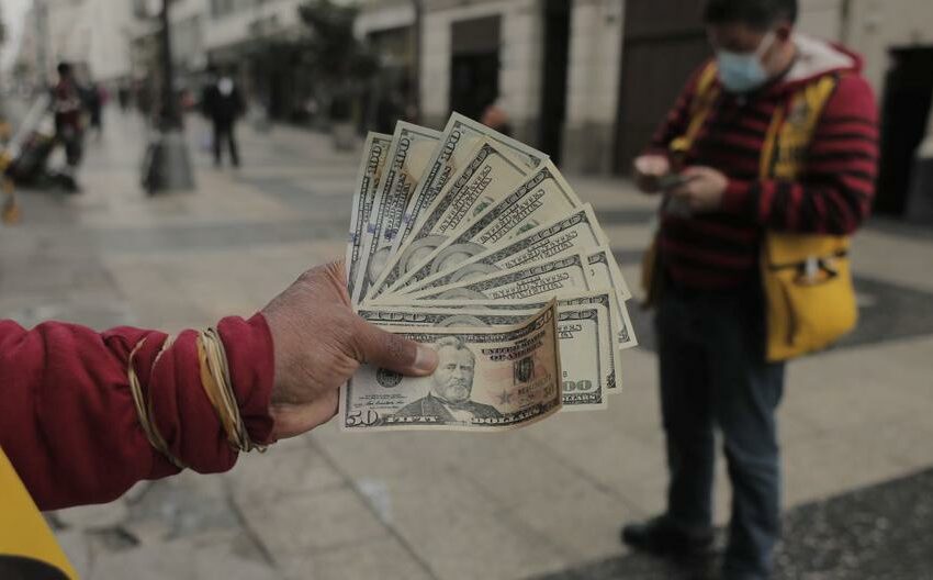  Dólar en Perú: conoce aquí el tipo de cambio hoy viernes 19 de noviembre del 2021