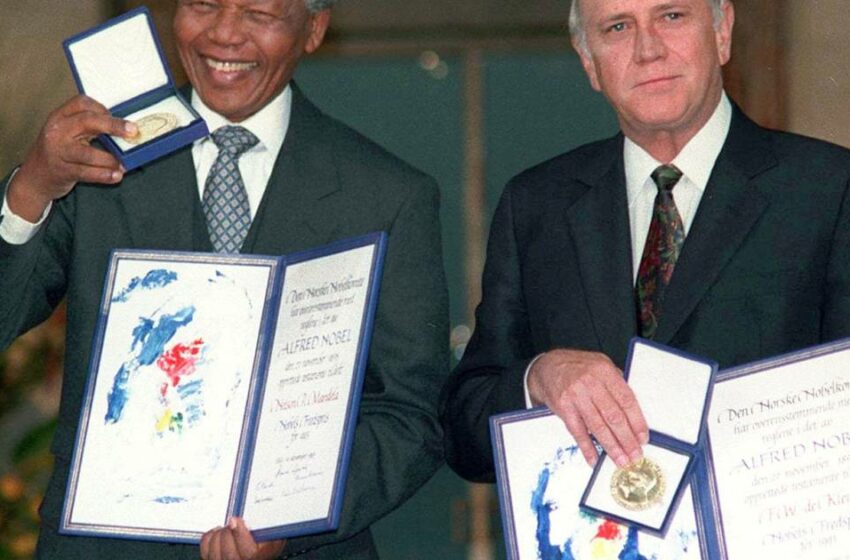  Muere Frederik de Klerk, último presidente del apartheid y Nobel de la Paz con Mandela