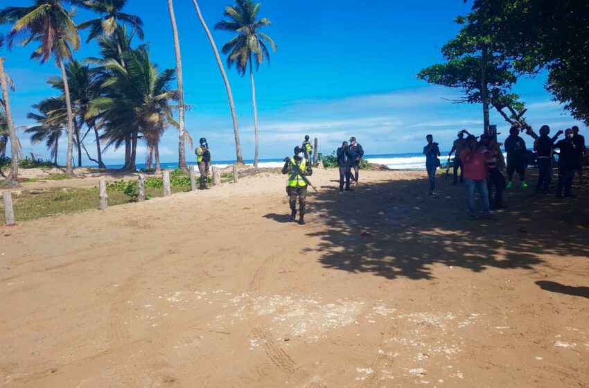  Medio Ambiente abre acceso a Playa Encuentro – Diario Libre