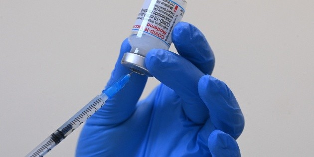  AMLO afirma que hay vacunas suficientes para "una, dos y tres dosis"