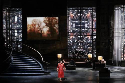  Dos mil personas ven Macbeth en La Scala; 2 millones, en cine y tv