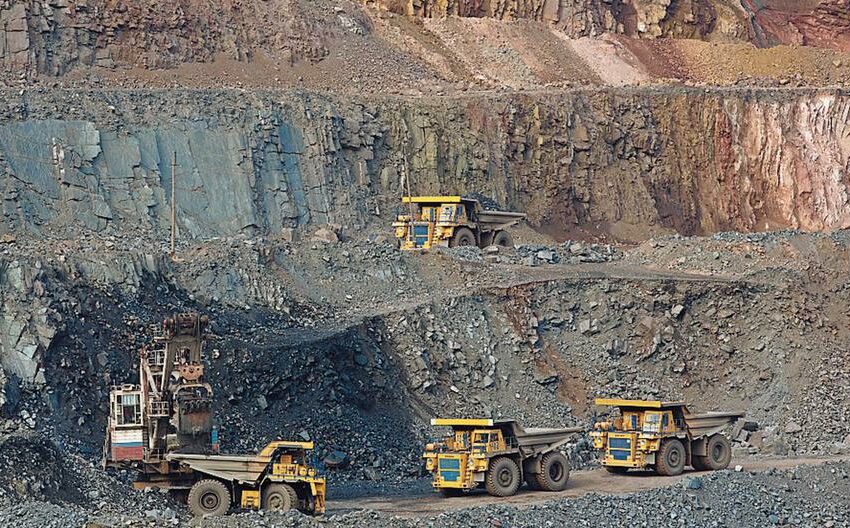  Hay 14 proyectos que están en riesgo en corredor minero del sur por US$ 18238 millones