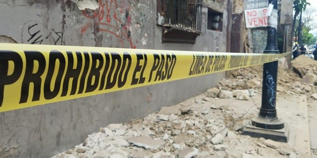  Desplome de puente colgante en Oaxaca deja al menos 25 lesionados