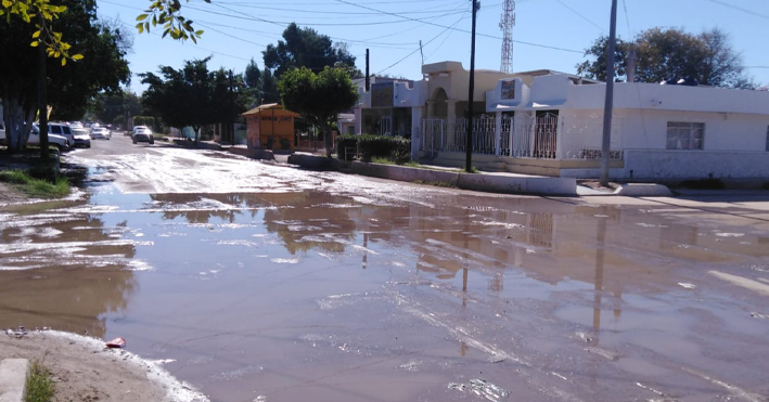  Calles en Empalme se convierten en arroyo de aguas negras – Opinión Sonora
