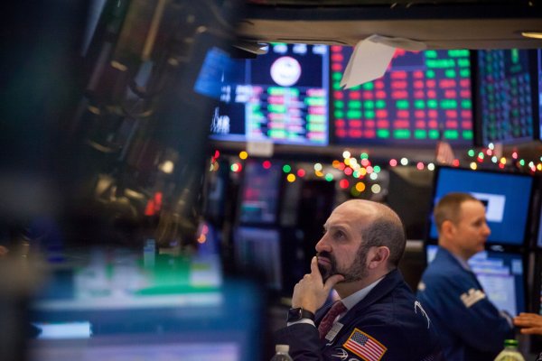  Futuros de Wall Street operan con signos mixtos a la espera de cerrar peor enero desde 2009