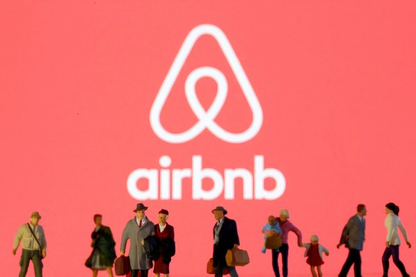  Airbnb resiste al Covid y niveles de reservas casi igualan a los registrados en prepandemia