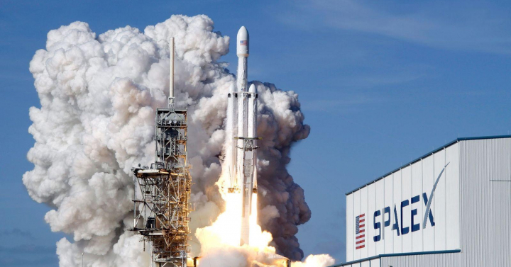  SpaceX aumenta presencia de satélites de internet Starlink