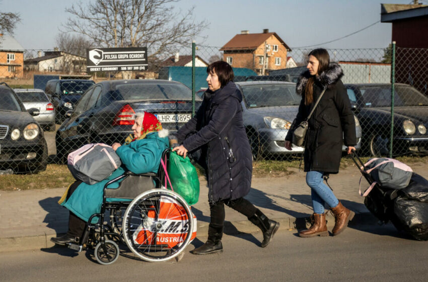  Ucrania: 3,5 millones de refugiados; Rusia extiende ley contra las «noticias falsas»