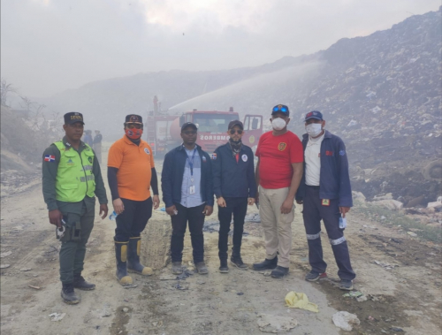  Medio Ambiente da apoyo para sofocar incendio en el vertedero Rafey – El Centinela Digital