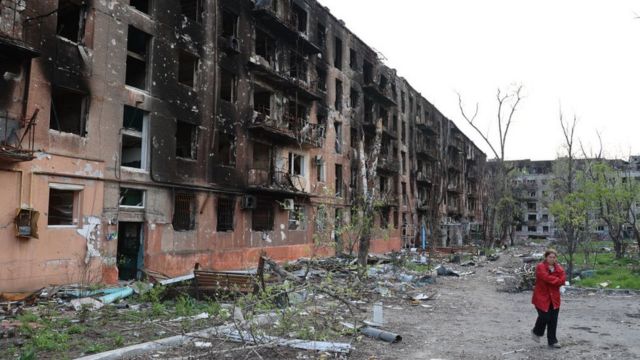 Edificios destruidos en Mariúpol.