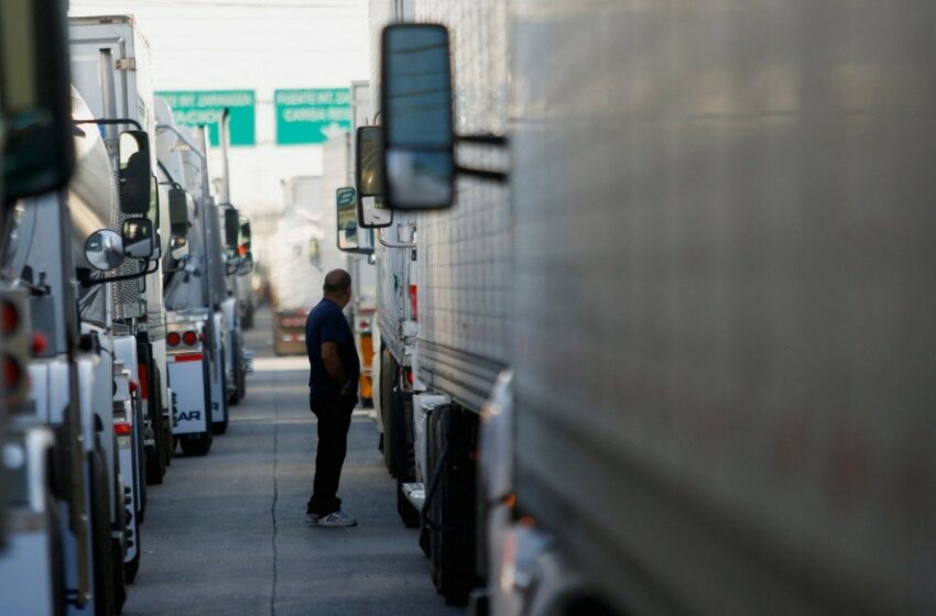  Inspecciones de Texas a camioneros crean caos y pérdidas millonarias al comercio fronterizo