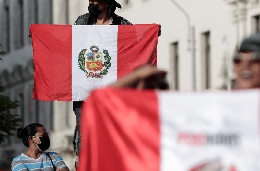  Congreso de Perú aprueba ley para exonerar de impuestos a alimentos de mayor consumo