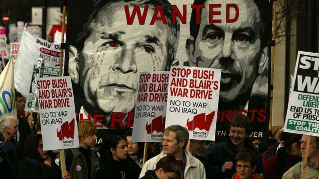 Protesta en contra de la invasión de Irak