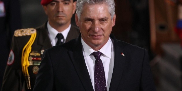  Miguel Díaz-Canel dice que "en ningún caso" acudirá a la Cumbre de las Américas