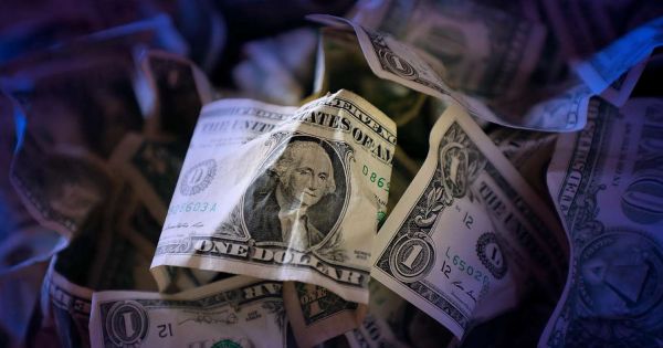  Dólar blue hoy martes 3 de mayo: a cuánto cotiza