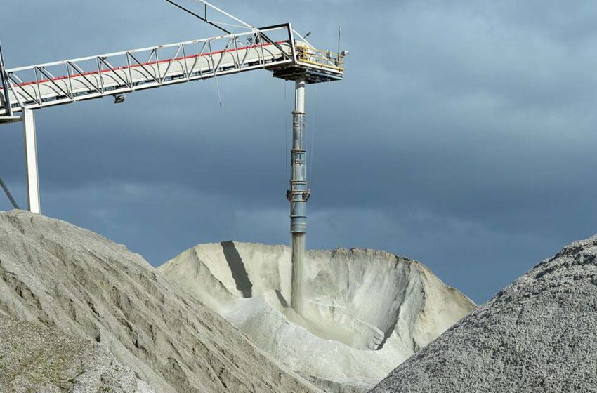  Cae Oaxaca en el sector de la minería y construcción