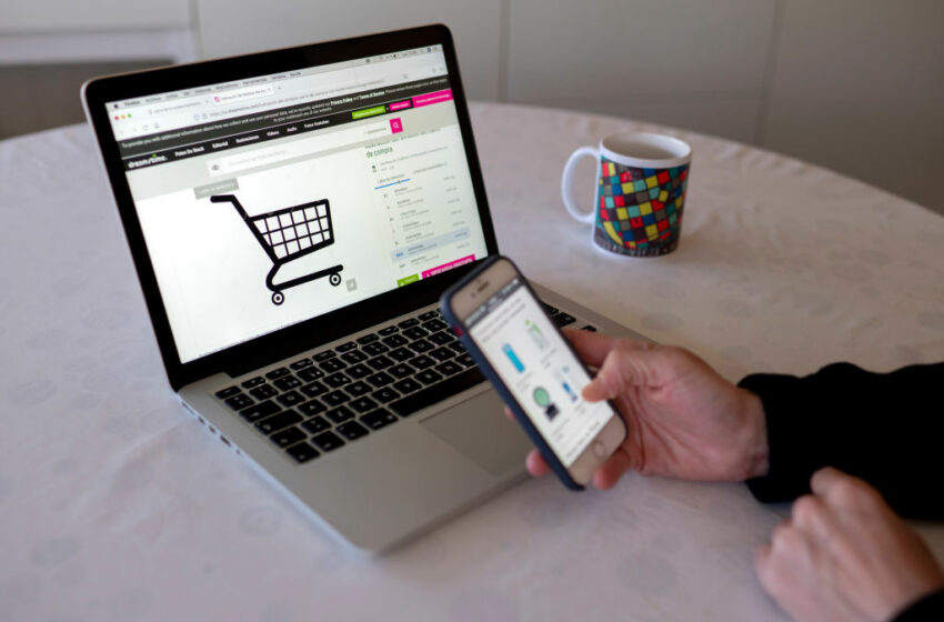  CyberDay: usuarios reportan “ofertas infladas” en inicio del evento de compras online