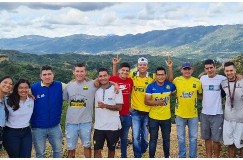  Estos son los hinchas del Atlético Bucaramanga que contribuyen al cuidado del medioambiente