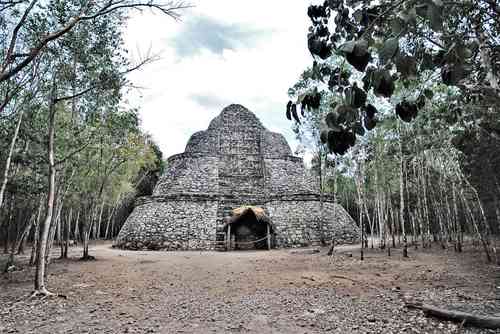  Declara INAH  a Cobá zona de monumentos arqueológicos