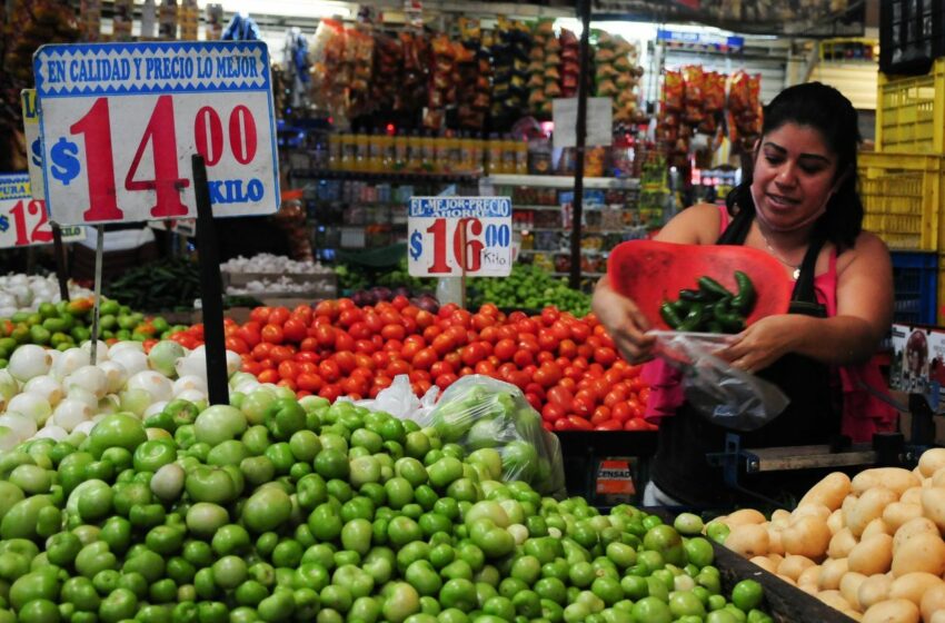  Morena rechaza que recursos excedentes se destinen a alimentos para población marginada