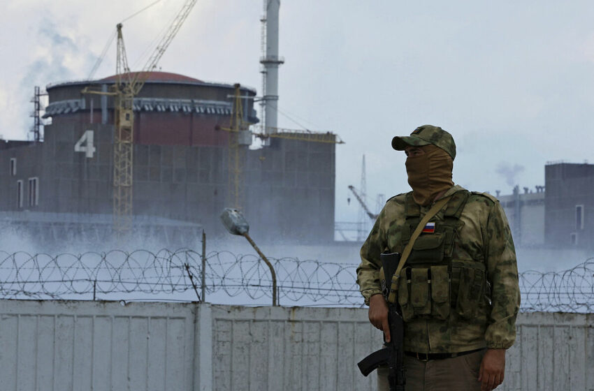  Rusia y Ucrania juegan con fuego en la central nuclear de Zaporiyia