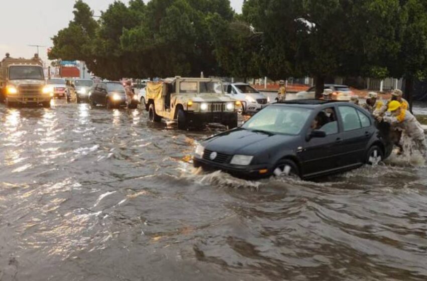  Lluvias torrenciales tienen a Sonora bajo el agua; activan protocolos de emergencia