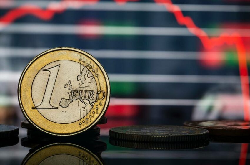  Euro cotiza por debajo de la paridad con el dólar por segunda vez en un mismo año