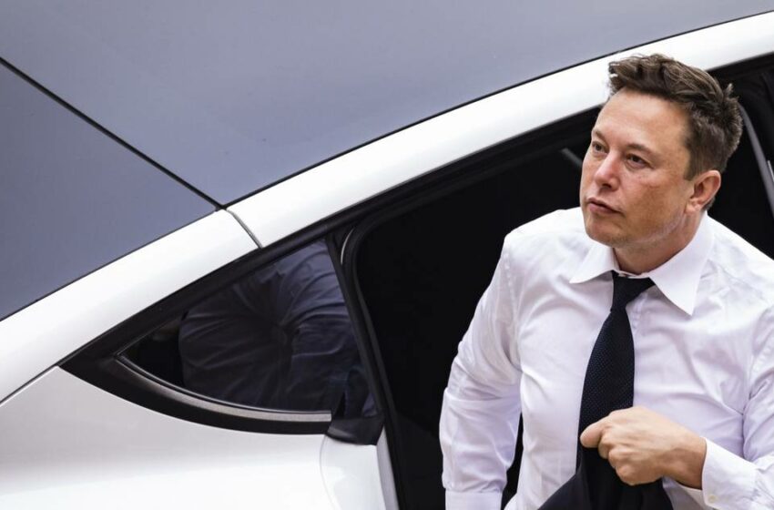  Pese a tener dinero y éxito empresarial, padre de Elon Musk no está orgulloso de su hijo