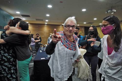  Margaret Randall, “feminista antitodo”, presentó su autobiografía en la Filuni