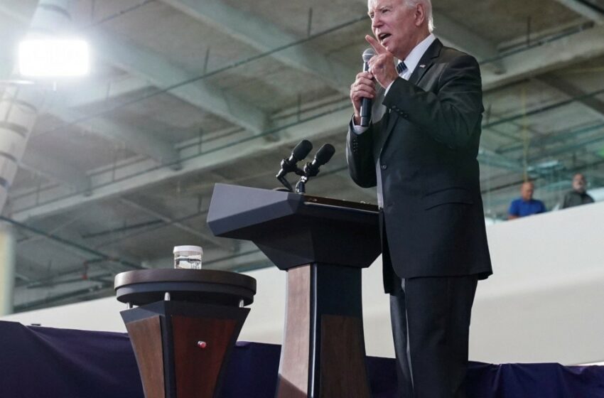  Joe Biden celebra la "ley de reducción de la inflación" cuando alimentos y alquiler suben